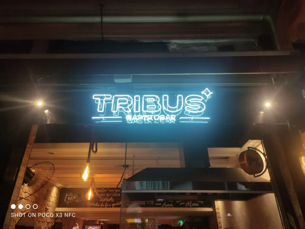 Fachada do Tribus Gastrobar